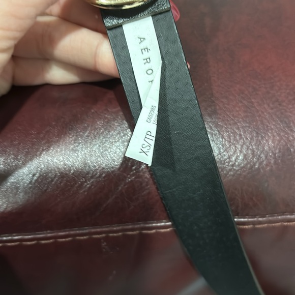 AEROPOSTALE thin single loop black belt - Picture 3 of 3